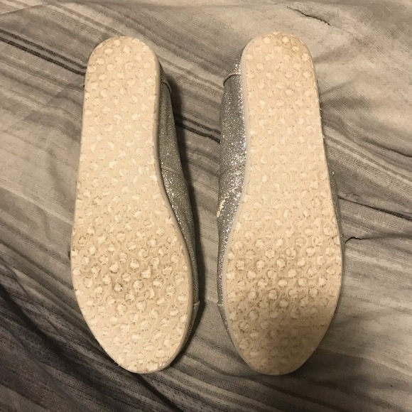 Toms | 4y - Picture 3 of 5